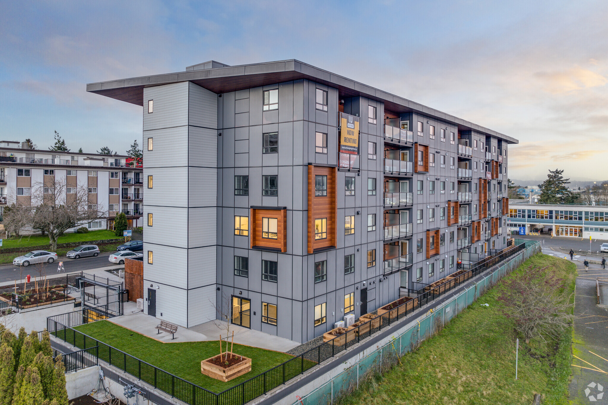 1310 Saunders Street - 611