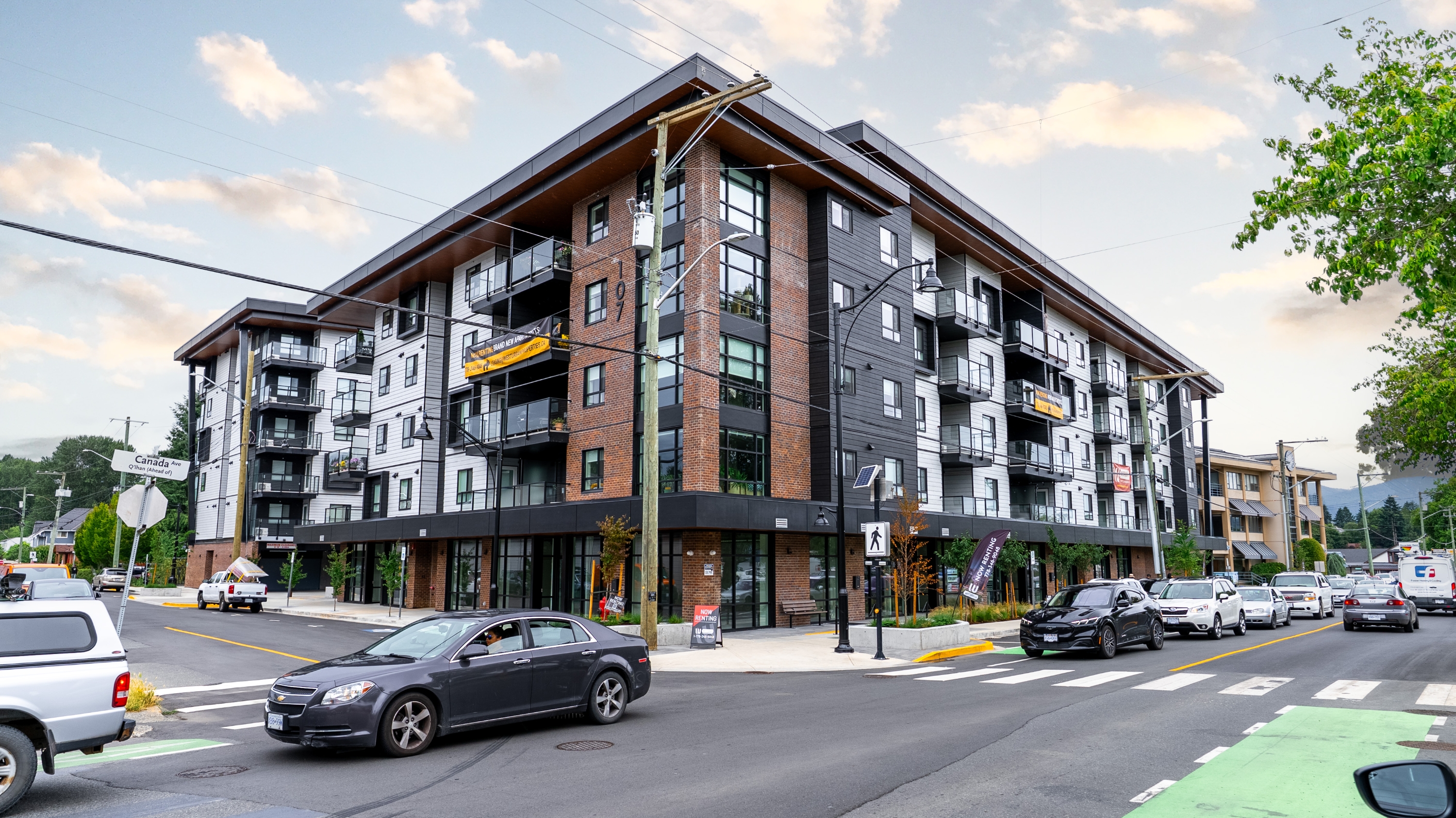 107 Evans Street - 409