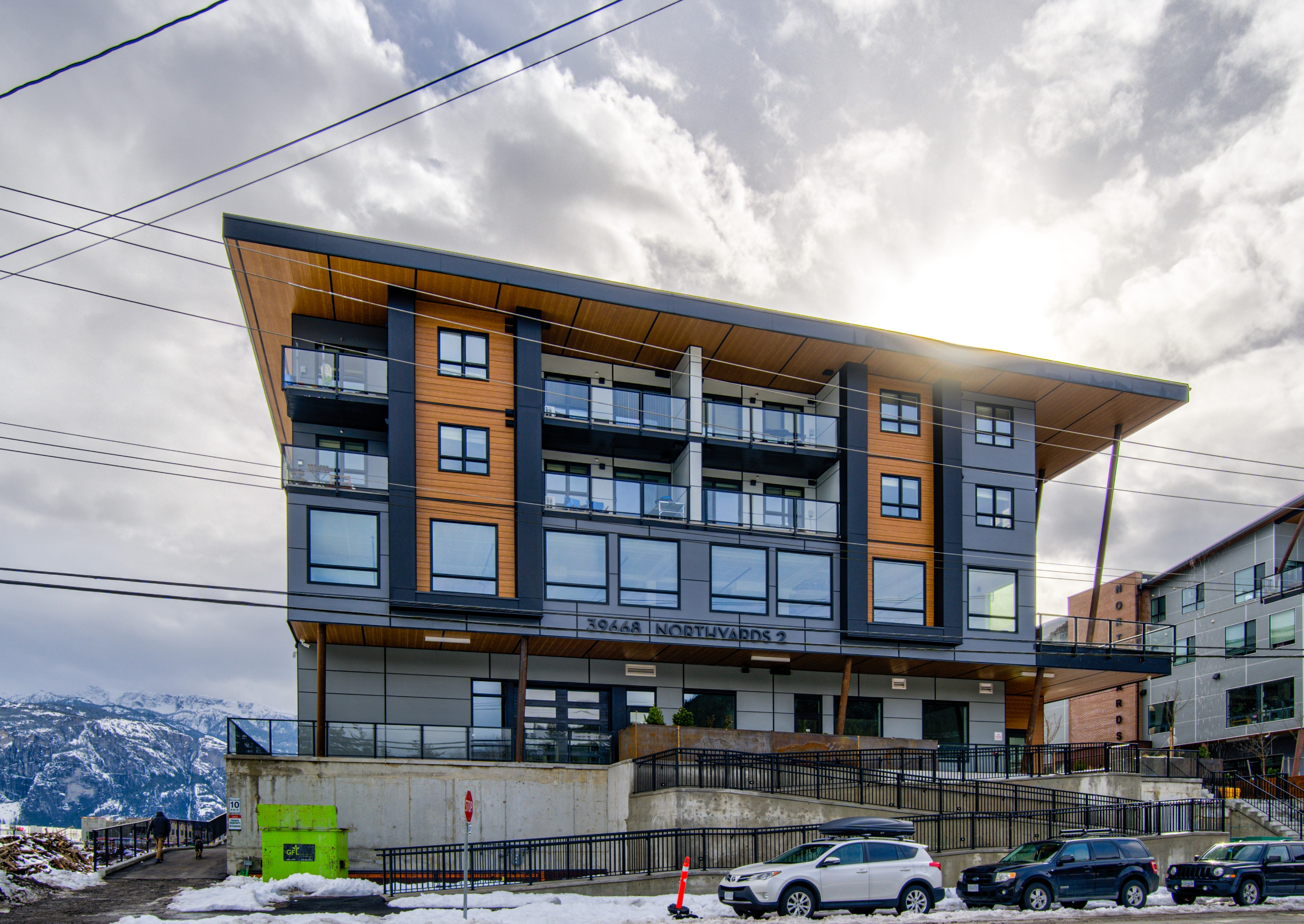 39668 Government Road - 201